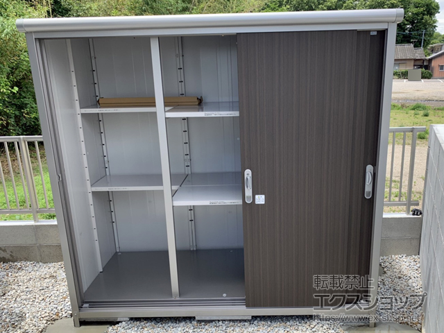 香川県木田郡三木町のの物置・屋外倉庫 エスモ 一般型 2100×900×1959（ESE-2109A） ESE-2109A-DW 施工例