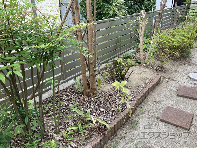 島根県出雲市ののフェンス・柵 シンプレオフェンスSY1型 横スリット　自由柱施工 施工例