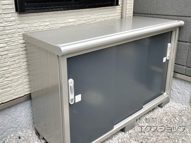 東京都世田谷区のの物置・屋外倉庫 エスモ 一般型 1797×650×1101（ESE-1806Y） ESE-1806Y-SM 施工例