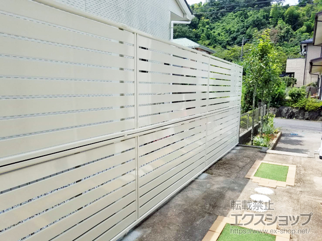 神奈川県横浜市ののフェンス・柵 シンプレオフェンスSY1型 横半目隠し 2段支柱 自立建て用 施工例