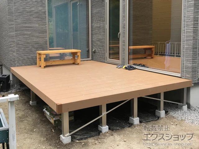 北海道札幌市のYKKAPのウッドデッキ リウッドデッキ 200 施工例