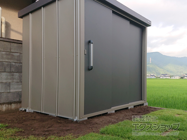 長野県上田市のの物置・屋外倉庫 エスケーエイト SK8-100 一般型 2200×1600×1940 SK8-100-GK 施工例