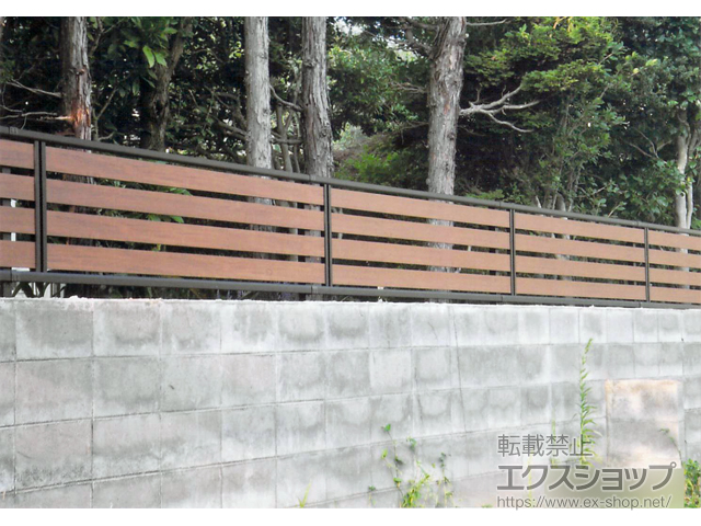 宮城県仙台市ののフェンス・柵 モクアルフェンス 横板タイプ 自由柱施工 施工例