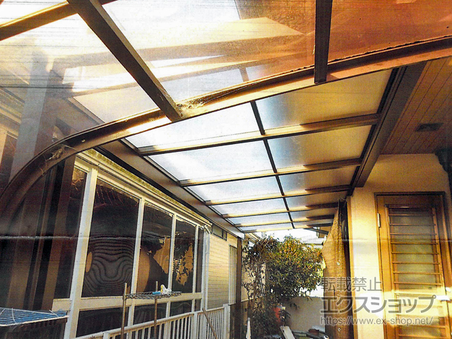 兵庫県揖保郡太子町ののテラス屋根 ソラリア F型 テラスタイプ 単体 積雪〜20cm対応※張り出し納まり 施工例