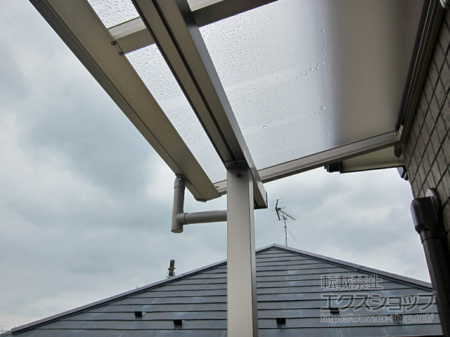 東京都練馬区ののバルコニー・ベランダ屋根 ソラリア F型 屋根タイプ 単体 積雪〜20cm対応 施工例