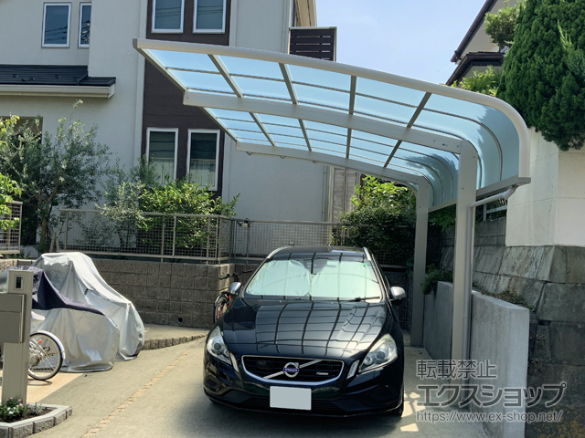 神奈川県横浜市ののカーポート レイナキャップポートグラン　積雪〜20cm対応 施工例