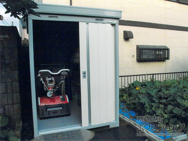 千葉県千葉市のの物置・屋外倉庫 ネクスタ 一般型 1530×2210×2020（NXN-33CS） NXN-33CS-FW 施工例