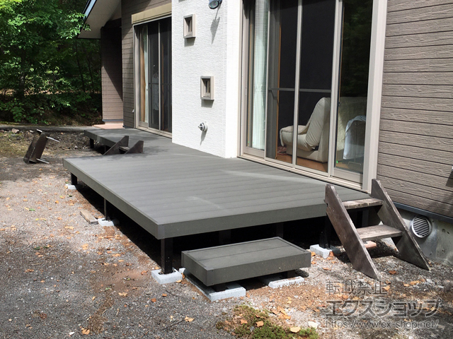 群馬県吾妻郡嬬恋村ののウッドデッキ リウッドデッキ 200 施工例