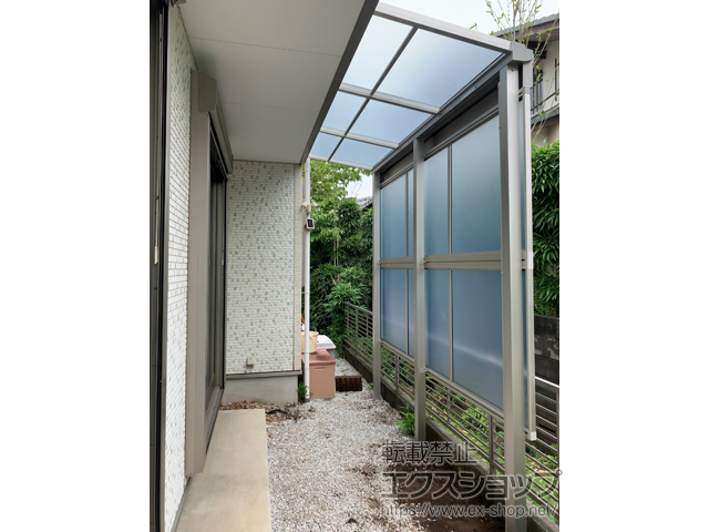 東京都東村山市ののテラス屋根 ソラリア F型 テラスタイプ 単体 積雪〜20cm対応 施工例