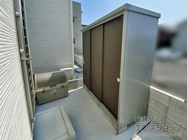 広島県広島市のの物置・屋外倉庫 エスモ 一般型 2100×750×1959（ESE-2107A） ESE-2107A-DW 施工例