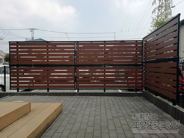 神奈川県横浜市ののフェンス・柵 モクアルフェンス 横板タイプ 2段支柱 自立建て用 施工例
