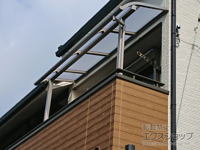 東京都八王子市ののバルコニー・ベランダ屋根 スピーネ R型 屋根タイプ 単体 積雪〜20cm対応 施工例