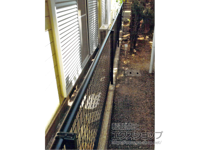 兵庫県神戸市ののフェンス・柵 シンプレオフェンスM2型 縦井桁メッシュ　自由柱施工 施工例
