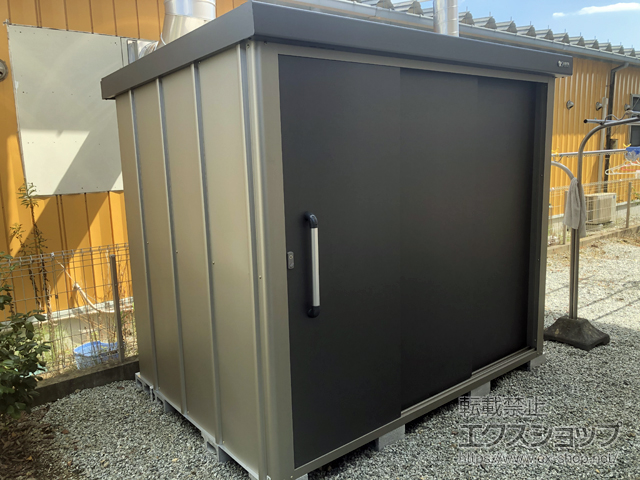 宮城県柴田郡大河原町のの物置・屋外倉庫 エスケーエイト SK8-100 一般型 2200×1600×1940 SK8-100-GK 施工例