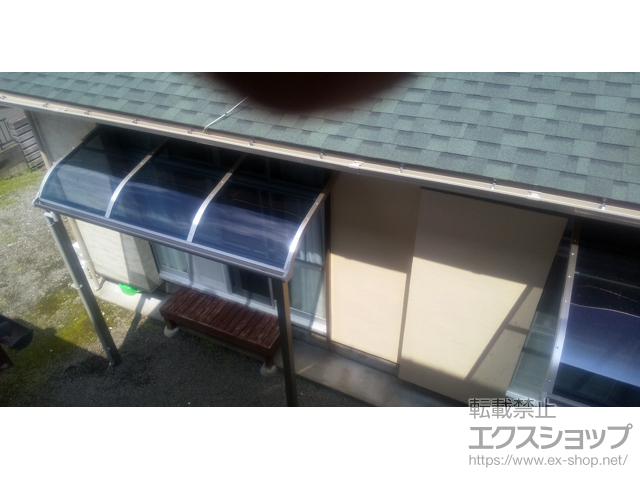 鹿児島県姶良市ののバルコニー・ベランダ屋根 プレシオステラスII R型 テラスタイプ 連棟　積雪〜20cm対応 施工例