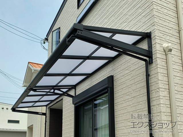 大阪府泉大津市ののバルコニー・ベランダ屋根 スピーネ F型 ルーフタイプ 連棟 積雪〜20cm対応 施工例