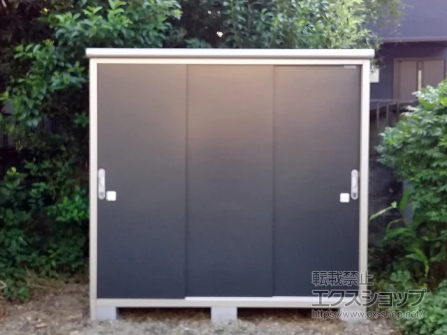 東京都北区のヨドコウの物置・収納・屋外倉庫 エスモ 一般型 2100×900×1959（ESE-2109A） ESE-2109A-SM 施工例