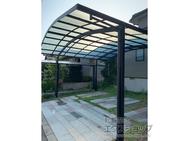 大阪府阪南市のYKKAPのカーポート レイナツインポートグラン 積雪〜20cm対応 施工例