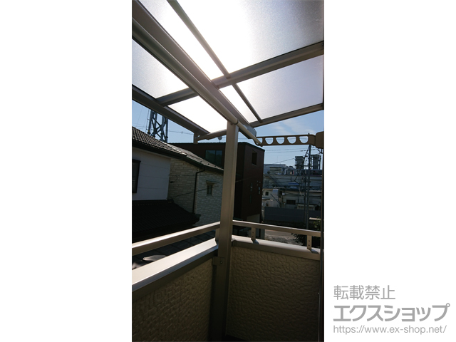 埼玉県さいたま市ののバルコニー・ベランダ屋根 ソラリア F型 屋根タイプ 単体 積雪〜20cm対応 施工例