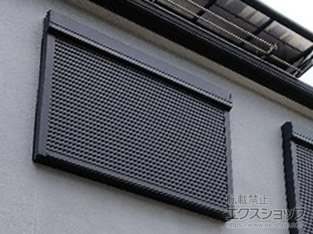 京都府京都市のLIXIL リクシル（トステム）の窓シャッター 【特注】リフォームシャッター 手動式 標準タイプ 施工例