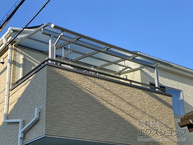 広島県福山市ののバルコニー・ベランダ屋根 ソラリア R型 屋根タイプ 単体 積雪〜20cm対応 施工例