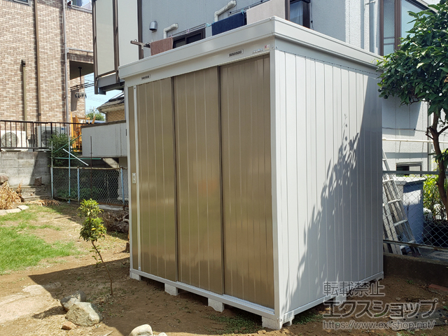 東京都町田市のの物置・屋外倉庫 ネクスタ 一般型 2210×1790×2375（NXN-40H） NXN-40H-MB 施工例