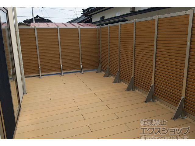 山形県酒田市ののウッドデッキ リウッドデッキ 200 施工例