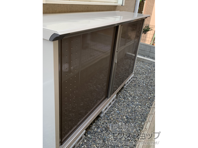 東京都町田市のの物置・屋外倉庫 グランプレステージジャンプ 1879×530×1100（GP-195D-F） GP-195D-F-CB 施工例