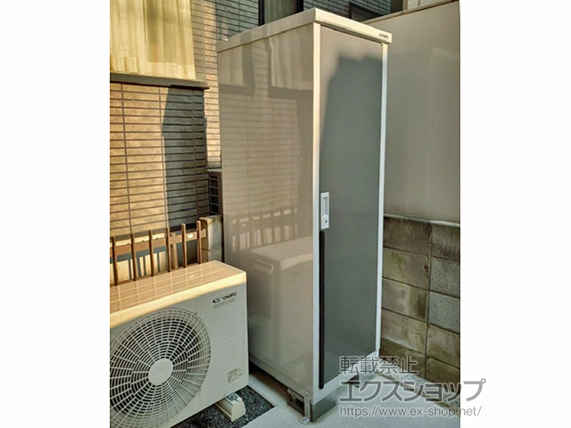 埼玉県川口市のの物置・屋外倉庫 アイビーストッカー 600×755×1903（BJX-067E） BJX-067E-PG 施工例