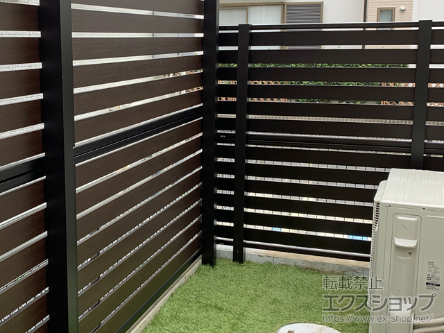 千葉県柏市ののフェンス・柵 モクアルフェンス 横板タイプ 2段支柱 自立建て用 施工例