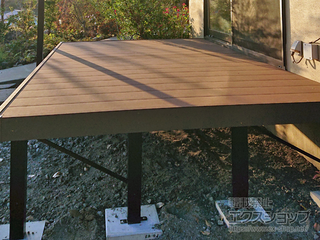 群馬県高崎市ののウッドデッキ リウッドデッキ 200 施工例