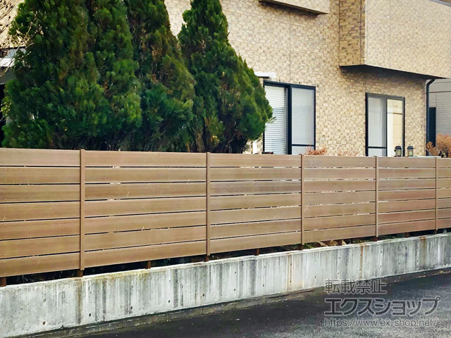 岩手県滝沢市ののフェンス・柵 プラドフェンス ジョイントあり仕様 隙間10mm 施工例