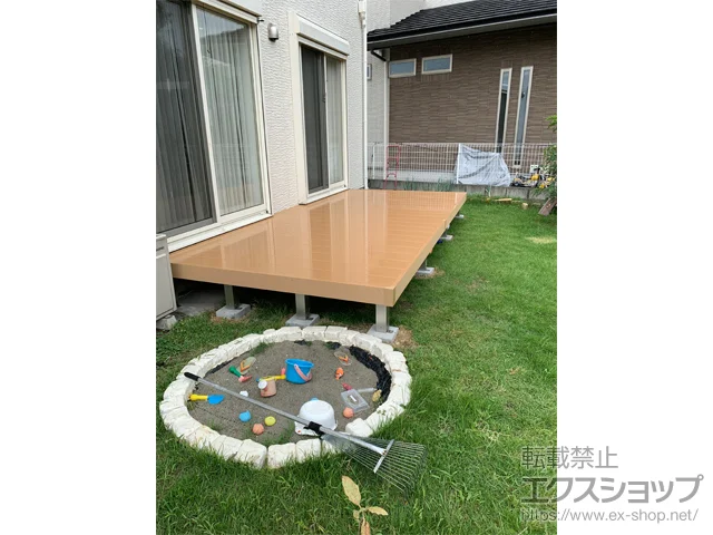 奈良県生駒郡三郷町のYKKAPのウッドデッキ リウッドデッキ 200 施工例