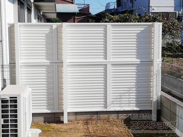 埼玉県三郷市ののフェンス・柵 ミエーネフェンス 目隠しルーバータイプ 2段支柱施工 施工例