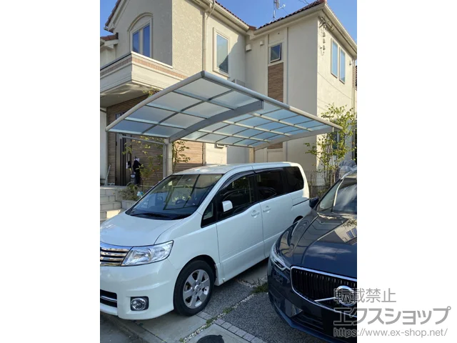 東京都稲城市のYKKAPのカーポート レイナポートグラン 積雪〜20cm対応 施工例