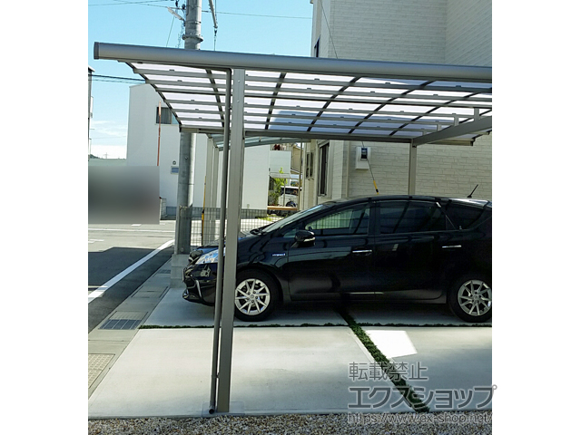 東京都調布市ののテラス屋根 スピーネ F型 テラスタイプ 単体 積雪〜20cm対応 施工例