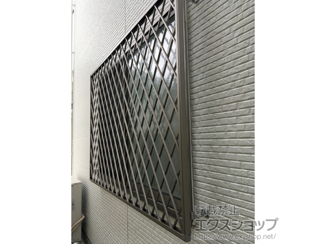 東京都調布市のの窓シャッター、面格子・窓格子 アルミ面格子 ヒシクロス 施工例