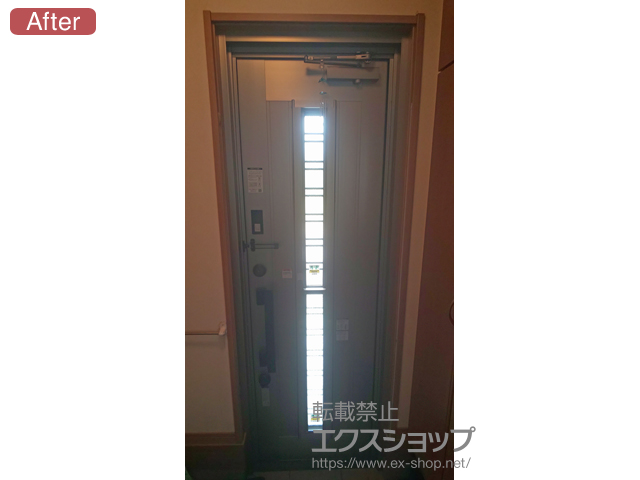 熊本県天草市のLIXIL リクシル（トステム）の玄関ドア リシェント玄関ドア3 アルミ仕様 片開き仕様(ランマ無)L C83N型 ※タッチキー仕様(リモコンタイプ) 施工例