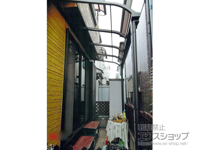 埼玉県さいたま市ののテラス屋根 スピーネ R型 テラスタイプ 単体 積雪〜20cm対応 施工例