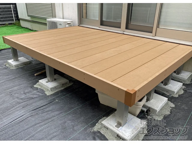 神奈川県足柄上郡開成町のYKKAPのウッドデッキ リウッドデッキ 200 施工例