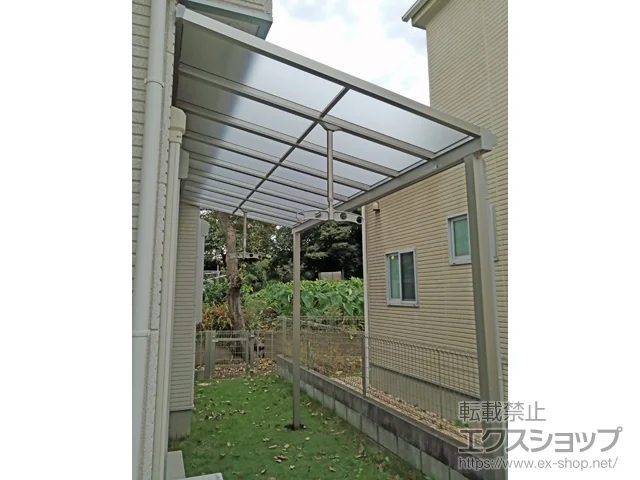 東京都町田市のYKKAPのテラス屋根 ソラリア F型 1500 テラスタイプ 単体　積雪～50cm対応 施工例
