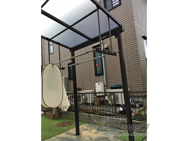 神奈川県横浜市ののテラス屋根 ソラリア F型 テラスタイプ 単体 積雪〜20cm対応 施工例