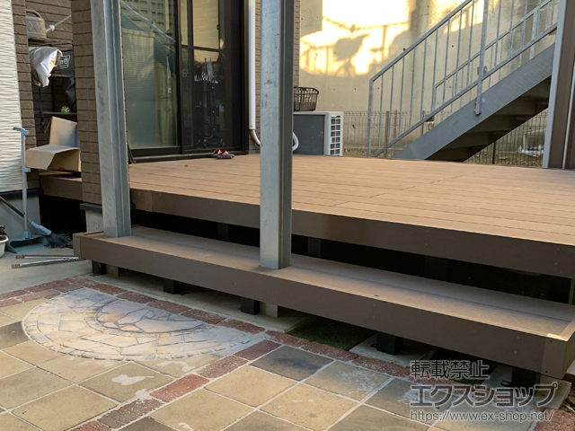 神奈川県横浜市ののウッドデッキ リウッドデッキ 200 施工例