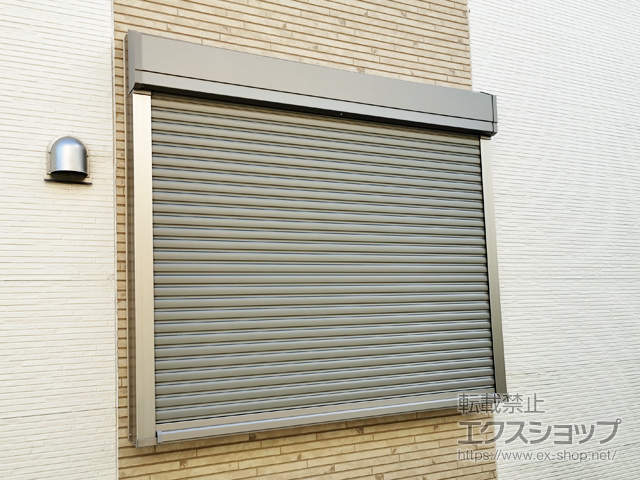 愛知県名古屋市のLIXIL リクシル（トステム）の窓シャッター リフォームシャッター 手動式 標準タイプ 施工例