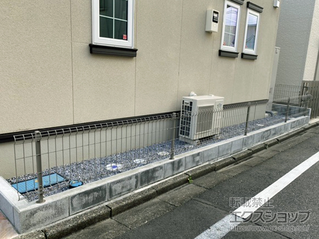 埼玉県八潮市ののフェンス・柵 イーネットフェンス 3F型 自由柱施工 施工例