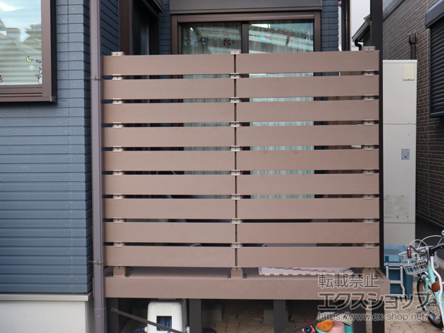 大阪府泉大津市ののウッドデッキ マージウッドデッキ 施工例