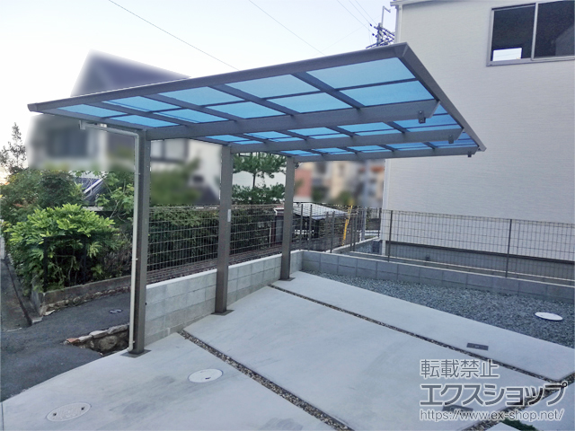 兵庫県宝塚市ののカーポート セルフィ 積雪〜20cm対応*柱3本仕様 施工例