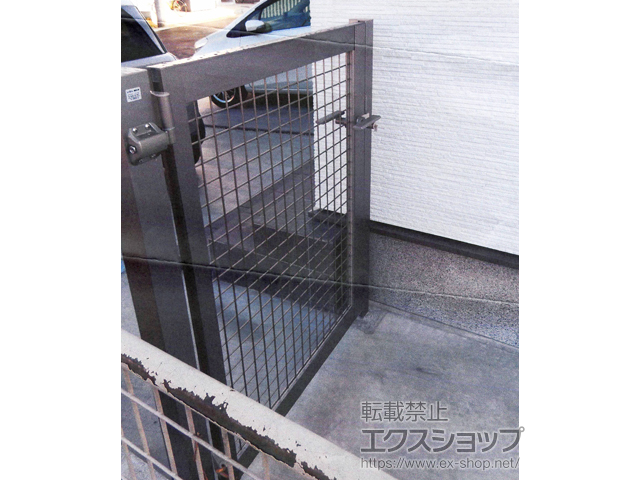 愛知県名古屋市のの門扉 アルメッシュ門扉 片開き 柱使用 施工例