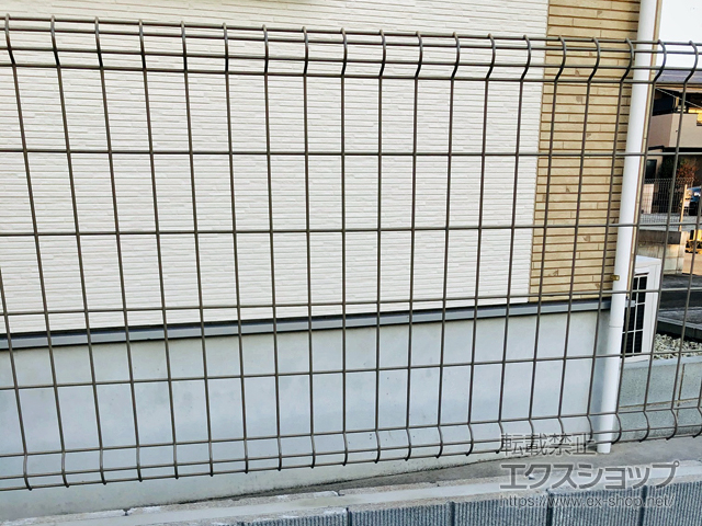 千葉県我孫子市ののフェンス・柵 ハイグリッドフェンスUF8型 フリーポールタイプ 施工例