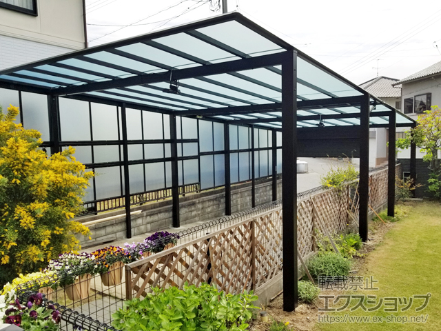 広島県広島市ののカーポート スカイリード 両側支持 ワイド2台用 積雪〜20cm対応 施工例